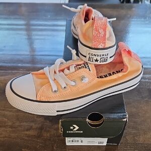 Converse Size 6 Women's NEW Peach Canvas Low Top Slip-on Sneakers